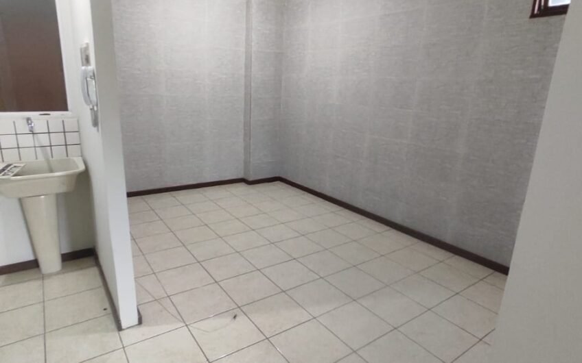 ALUGUEL – APARTAMENTOS RUA SÃO PAULO – OLARIA – 2 QUARTOS – EXCELENTE LOCALIZAÇÃO