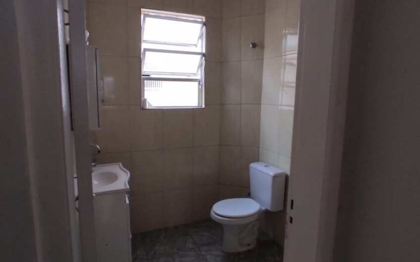 ALUGUEL – APARTAMENTO 1 QUARTO – 4º ANDAR – SEM ELEVADOR E GARAGEM – NÃO ACEITA ANIMAIS – RUA PORTUGAL – CENTRO – EXCELENTE LOCALIZAÇÃO