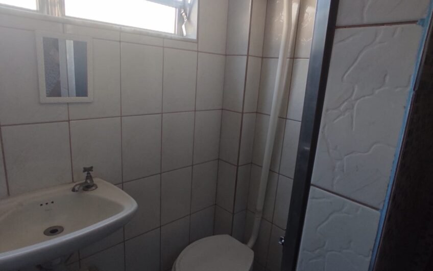 ALUGUEL – KITINETE RUA ACRE – OLARIA – EXCELENTE LOCALIZAÇÃO – PRÓXIMO AO POSTO DE SAÚDE E CRECHE